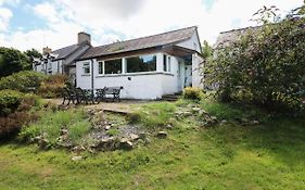 Morfa Isaf Cottage